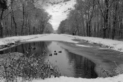 Kanal im Winter