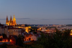 Prag in der Dämmerung